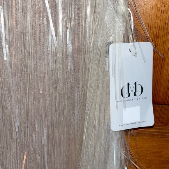 Julia Dress by Mariandree Gaitan - Picture 4 of 6